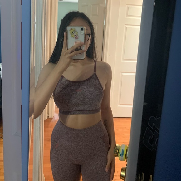 Matching Gymshark Set - Picture 2 of 7